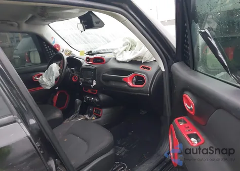 2017 Jeep Renegade Latitude 4X4 z USA, uszkodzony, nr VIN ZACCJBBB1HPF31217